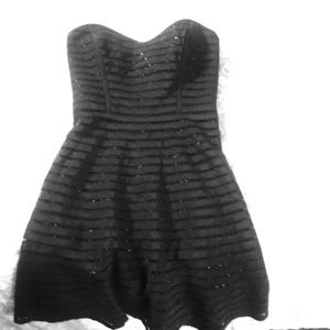 Little black dress !